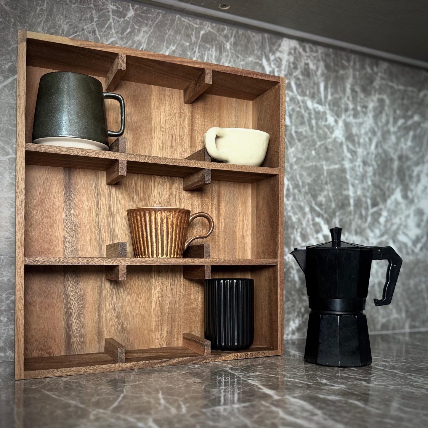 Mug Shelf + 4 Signature Ceramic Mugs - Nordico