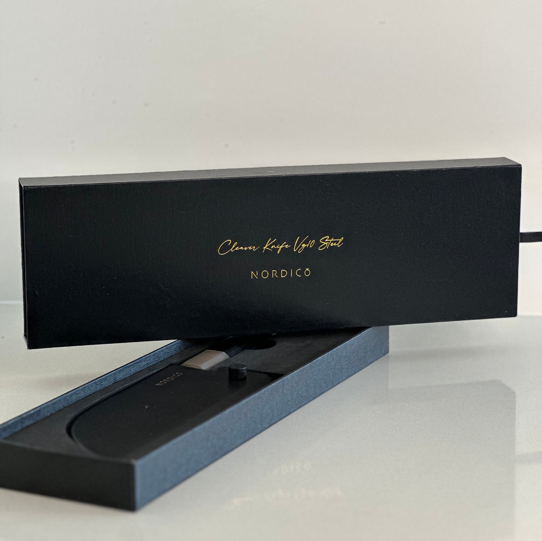 The Art of Japanese Knives: Craftsmanship Meets Nordic Style